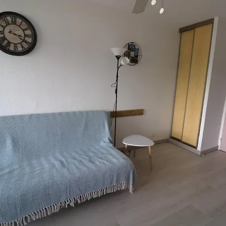 Refait à Neuf, Piscine, Proche Et Commerces - Fr-1-307-241 Appartement