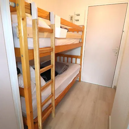 Refait A Neuf, Piscine, Proche Et Commerces - Fr-1-307-241 * Le Grau-du-Roi