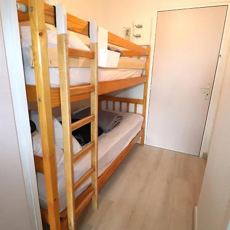 Refait A Neuf, Piscine, Proche Et Commerces - Fr-1-307-241 * Le Grau-du-Roi